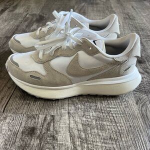 Nike Womens Pegasus sneaker